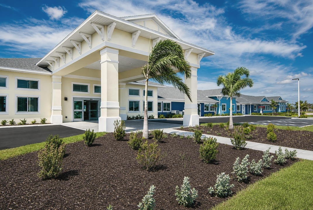 Hampton Manor of Cape Coral, Florida entrance and signage