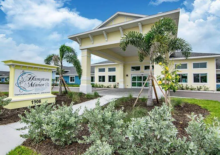 Hampton Manor of Cape Coral, Florida entrance and signage
